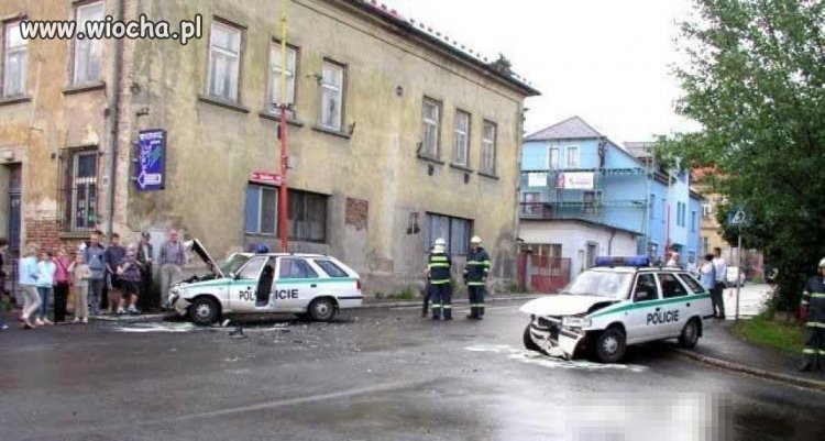 Przydzwonił jeden drugiemu