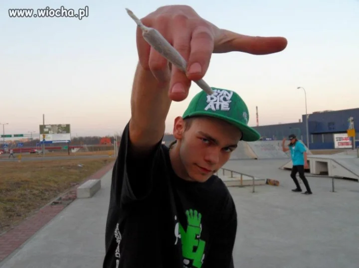 Wrzucać do sieci zdjęcie z jointem.