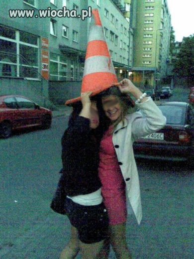 Drogowy pachołek