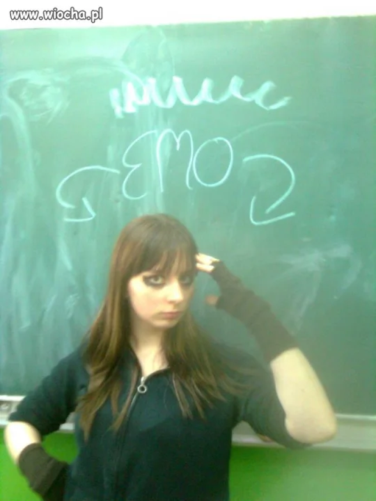 EMO 
