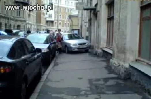 Bo parkować to trzeba...