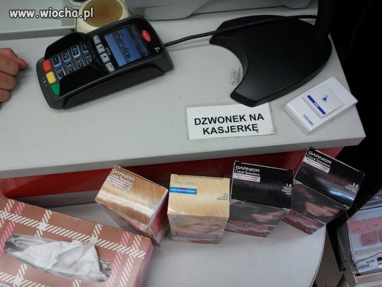 Dzwonek na kasjerkę!!!