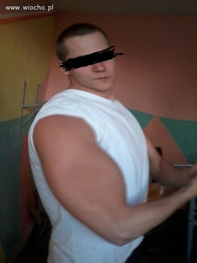 Aż się ściana wygięła