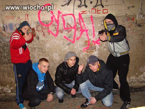 Z serii : 100% napinki 