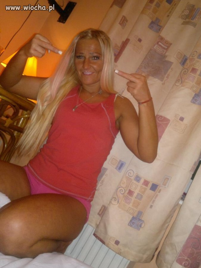 Solarna blond twardzielka 