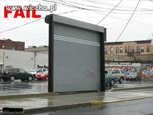 Brama wjazdowa na parking