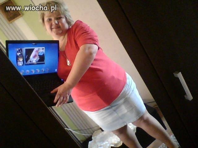 Takie tam laptopem w lusterku...