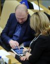Partyjka w szachy podczas obrad