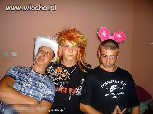 Yyy? Twarzowe zdj nie powiem że nie 
