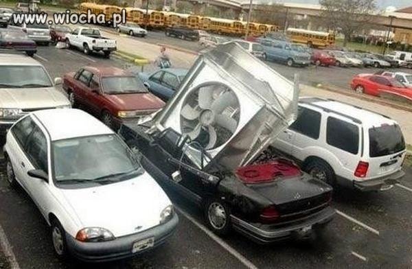 Samochód...z klimą...tanio sprzedam