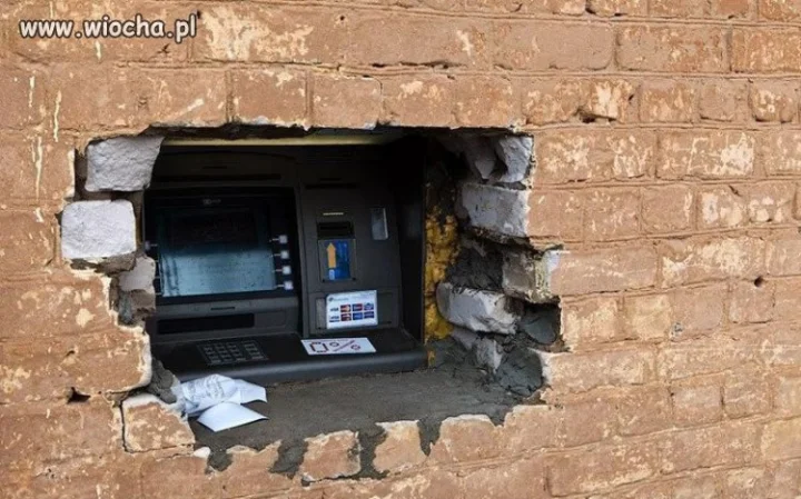 Bankomat...
