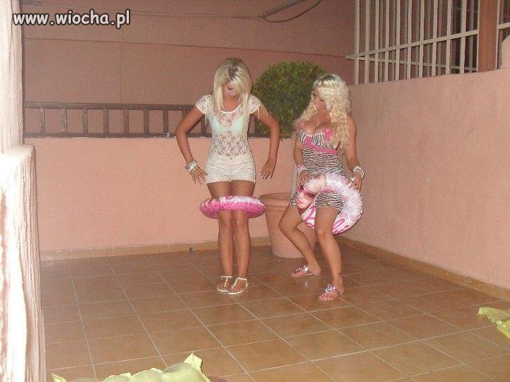 Zakładamy oryginalne kółeczka z Barbie,