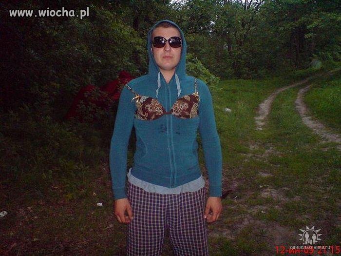 Okulary i stanik wprost rewelacyjne