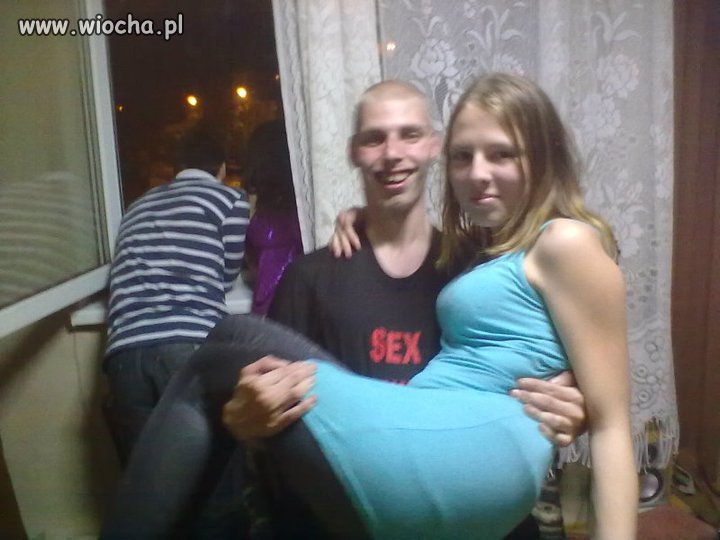 Ona nie wie co ją czeka