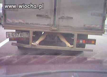 Pasażerka na gapę???