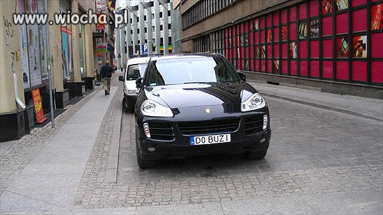 Kasa przewrac w głowach.