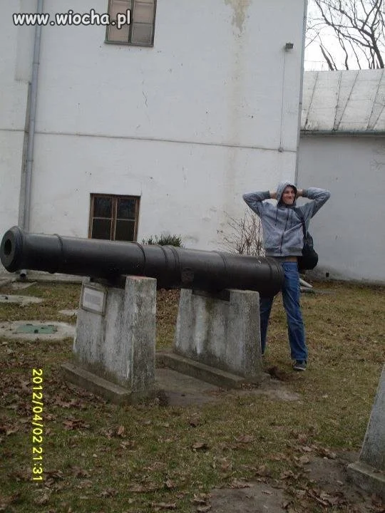 Dowartościowuje się chłopak