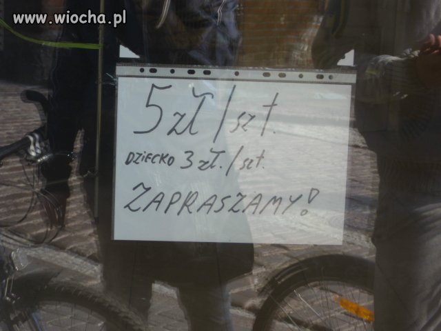 Tanio...