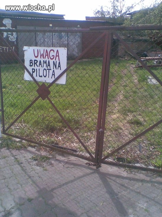 Uwaga! Brama na pilota