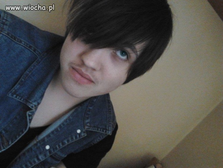 Emo wąs?