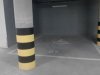 Miejsce dla niepełnosprawnych z słupem na środku