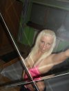 Blondi...