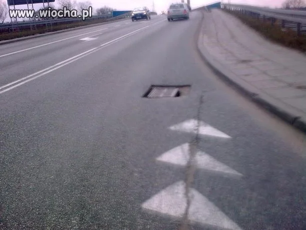 Tak u nas naprawia się drogi.