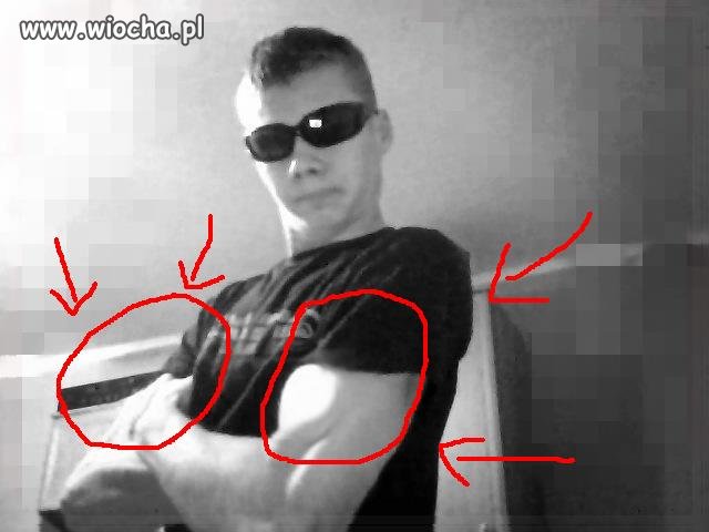 Wielki koks co pakuje w photoshop'ie :D