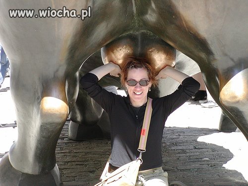 Dziunia z jajami...