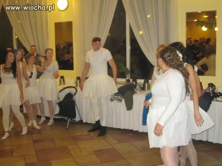 To wy nie wiedziałyście, że ja tańczę? 