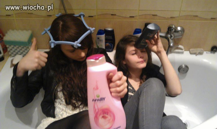 Nie ma to jak zabawa w wannie