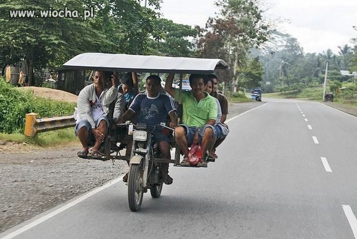 7 osobowy motor