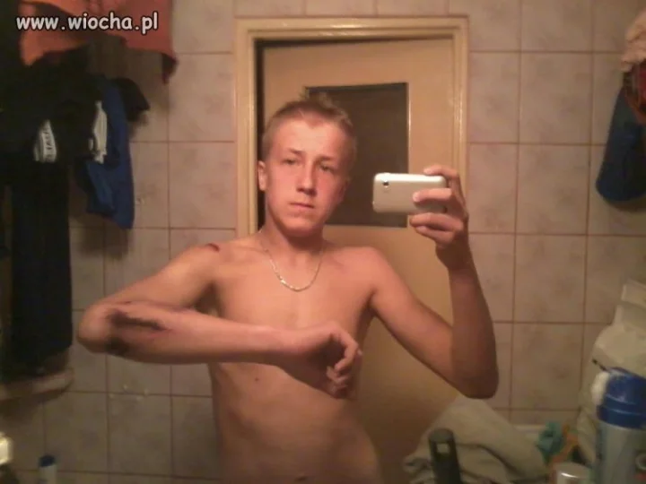 Szybko na fejsa zanim się zagoi 