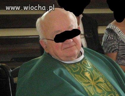 Ksiądz...