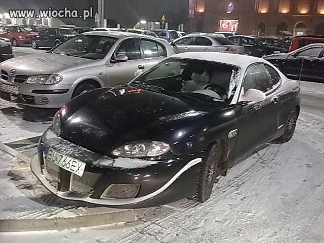 Wieś tańczy odśnieża i śpiewa