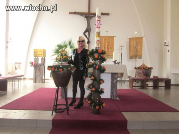 Sesja w kościele.