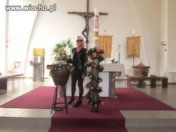 Sesja w kościele.