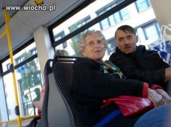 Babcia Eva i Dziadzia AdoLf