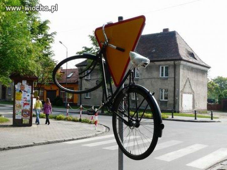 Żeby nie ukradli to najlepiej schować rower