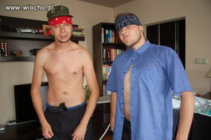 Gangsterzy znad Wisły!!! Plastikowa giwera za ...