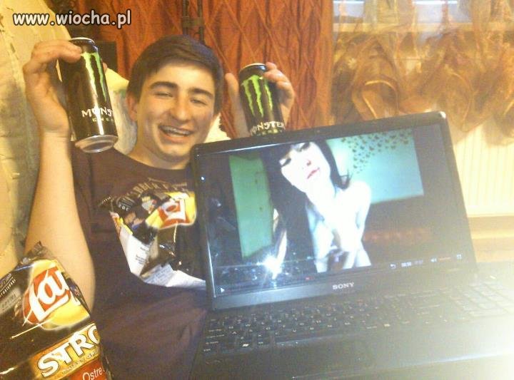 Laysy, monster energy