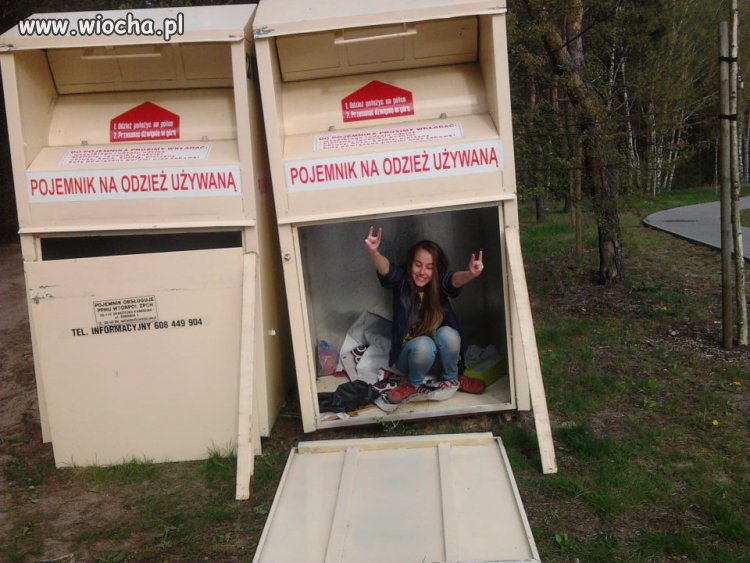 Takie tam w pojemniku na odzież używaną...