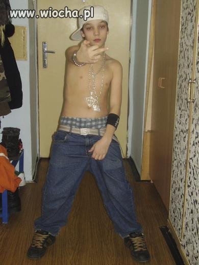 11 lat i już twardy gangster osiedlowy