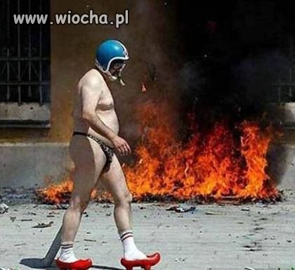 Yy jak widać bardzo przejęty 