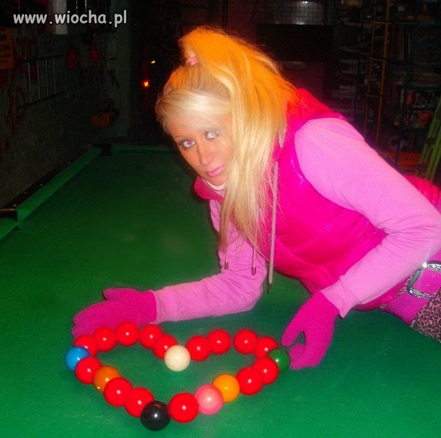 Pink blondi