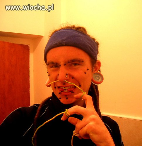 Jak można się tak oszpecić?? 