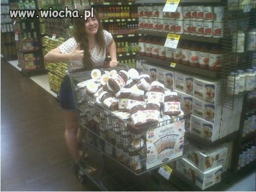Słit focie w supermarkecie.