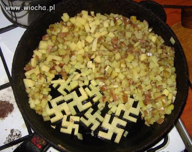 Adolfik!!!... Frytki już prawie gotowe!!!