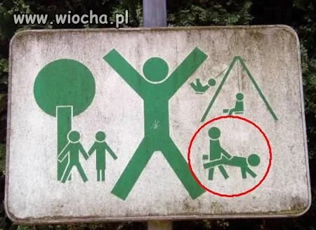 Tak się bawimy na placu zabaw.