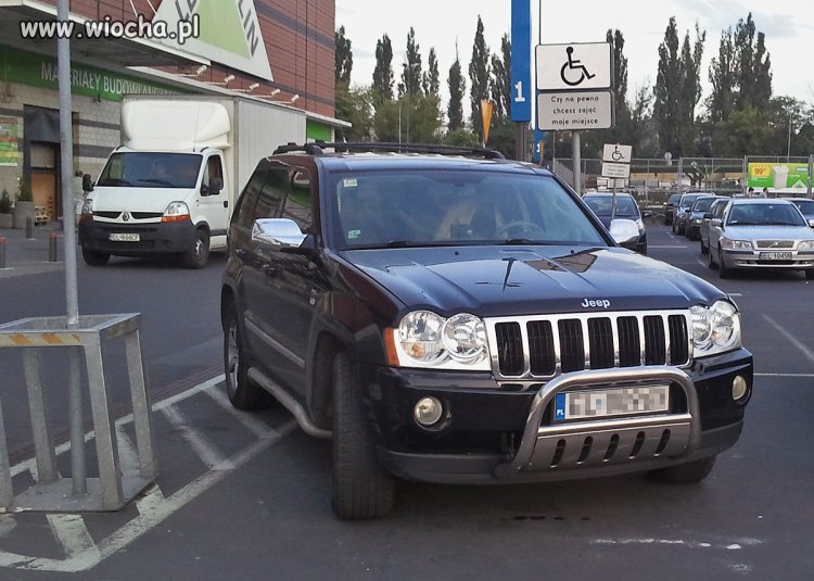 Czy dobrze zaparkował???